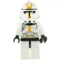 Clone Trooper Ep.3 with Yellow Markings and No Pauldron