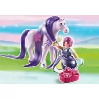 Princesse Violette avec cheval à coiffer