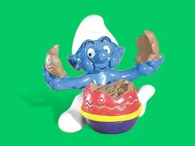Smurfs figures Schleich - Smurf Eating Easter Egg