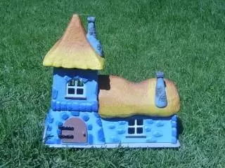 Smurf houses and buildings - Gargamel\'s Castle