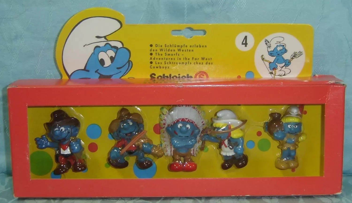 Smurf figure packs - The Smurfs Adventures in the Far West