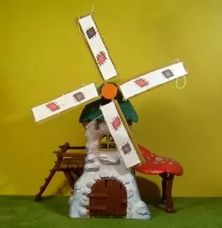 Smurf houses and buildings - Old Windmill