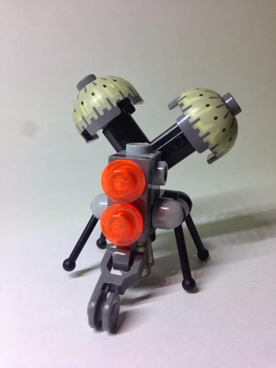 Minifigurines LEGO Star Wars - Buzz Droid