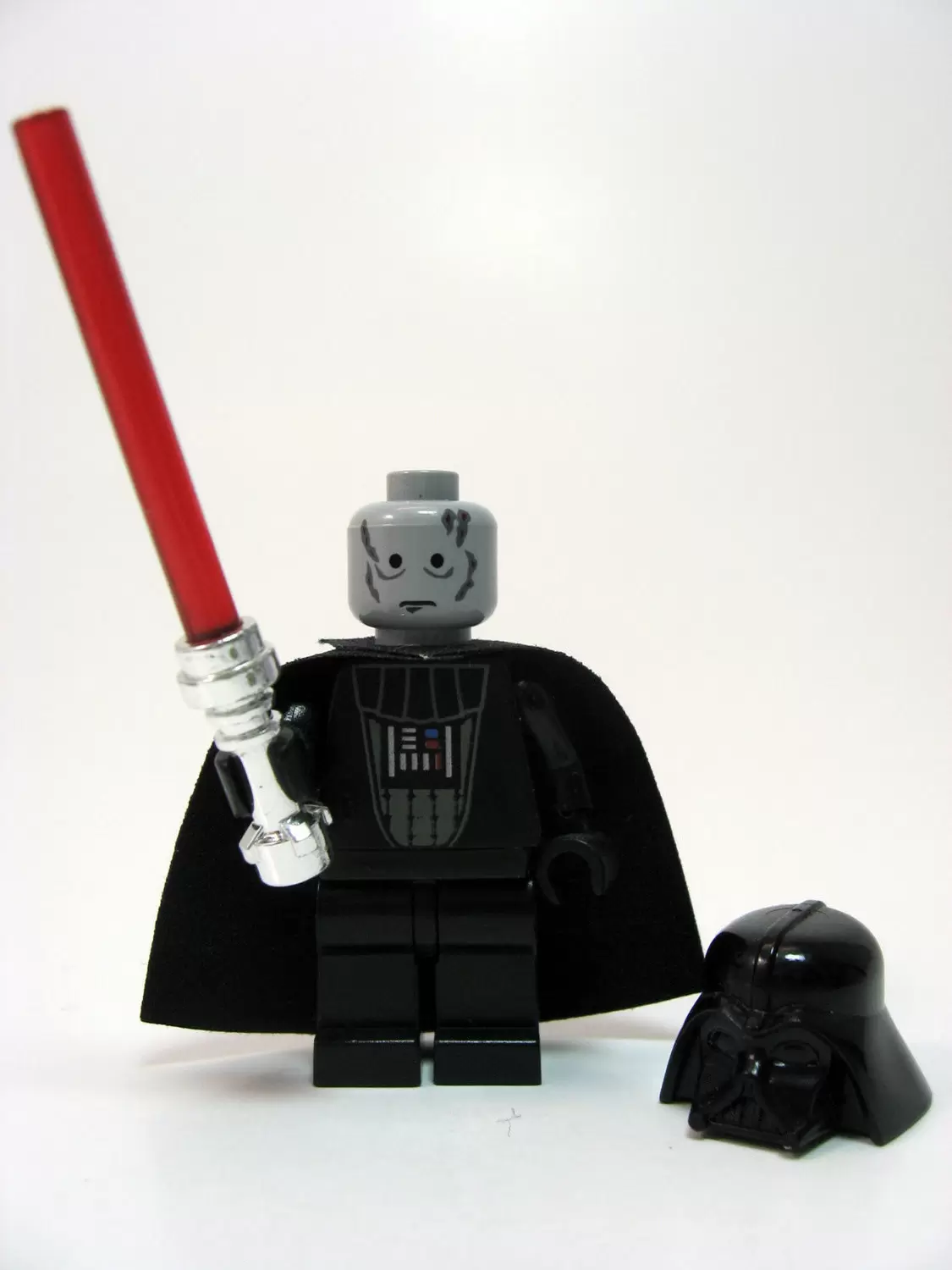 Minifigurines LEGO Star Wars - Darth Vader(No Eyebrows)