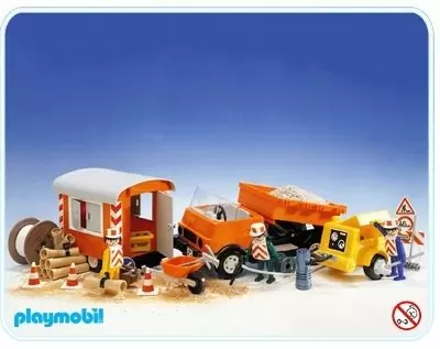 Playmobil Builders - Road Workers with Truck and Trailer