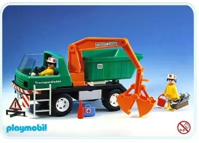 Playmobil Builders - Dump truck with scoop