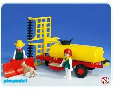 Playmobil Farmers - Farm Trailer and Thresher