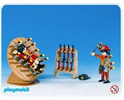 Playmobil COLOR - Knife-Throwing Act