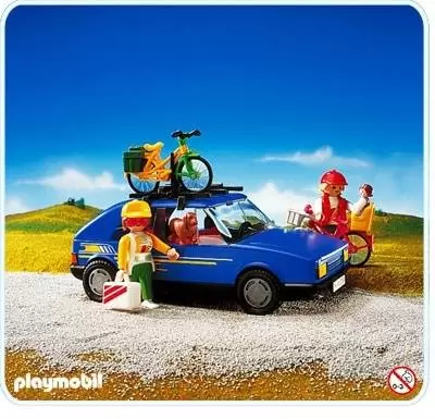 Playmobil on Hollidays - Family Car