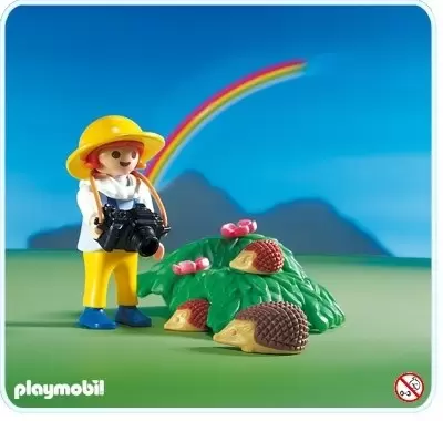 Playmobil à la Montage - Fillette et famille hérissons