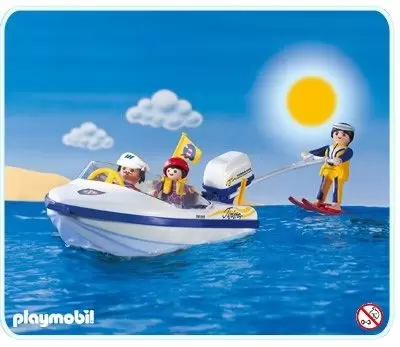 Playmobil en vacances - Hors bord à moteur et skieur nautique