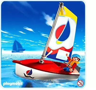 Playmobil on Hollidays - Child With Sailboat