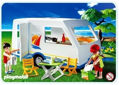Playmobil en vacances - Parents et Caravane