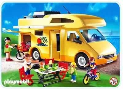 Playmobil on Hollidays - Family Camper