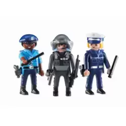 3 policiers
