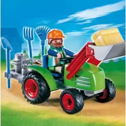 Agriculteur avec tracteur