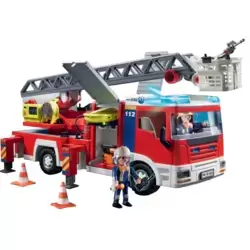 Camion de pompiers grande échelle