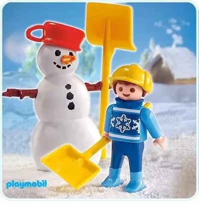 Playmobil Special - Boy with Snowman