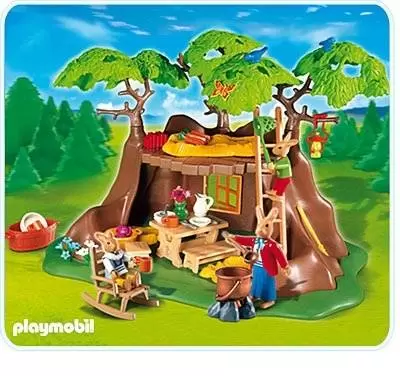 Playmobil Easter Bunnies - Easter bunny Tree-House