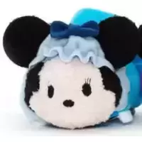 Minnie Mouse as Mrs. Cratchit