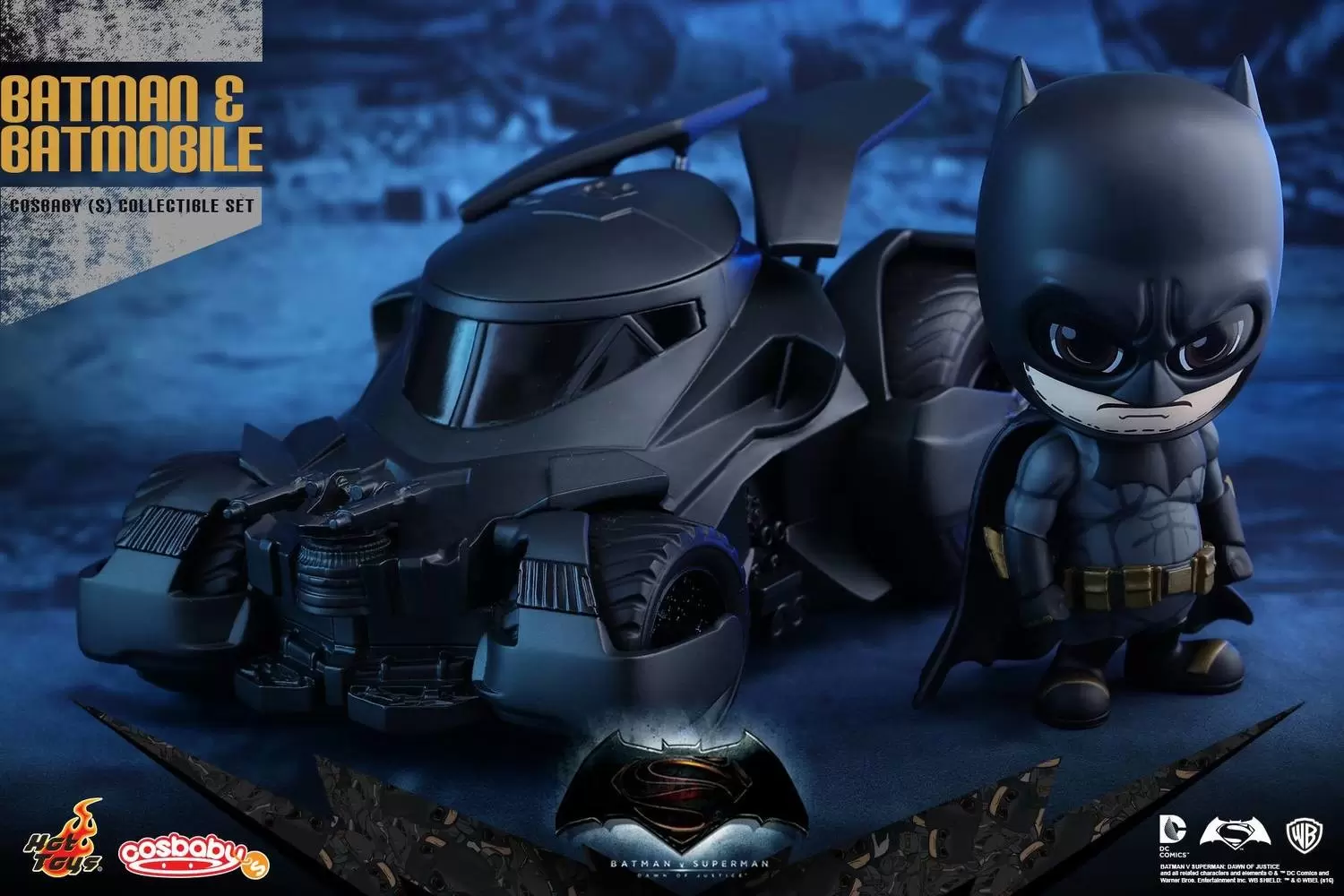 Cosbaby Figures - Batman and Batmobile