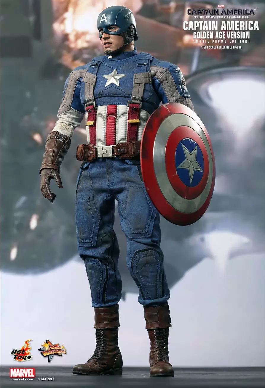 Movie Masterpiece Series - Captain America (Golden Age Version) Collectible Figure