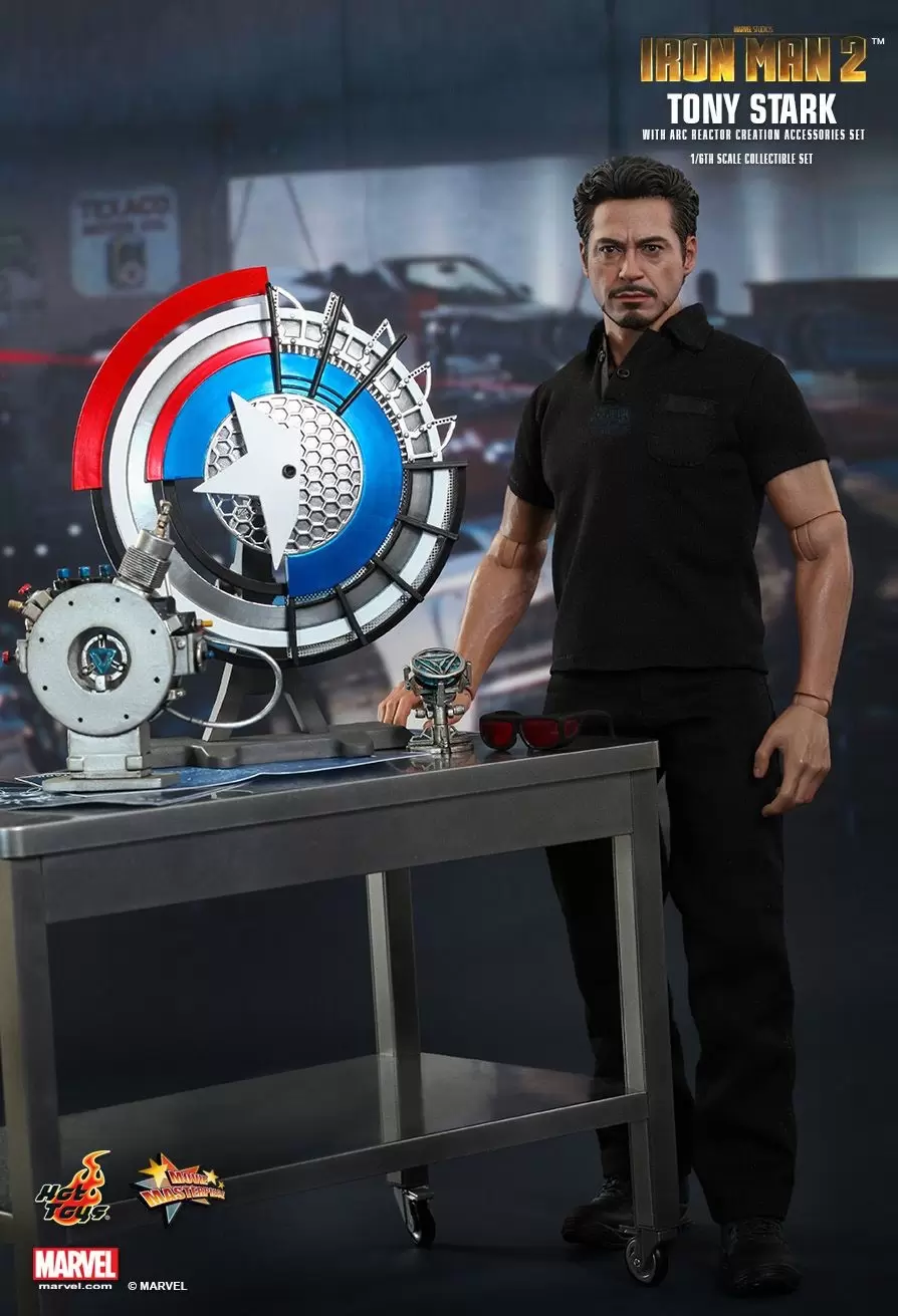 Movie Masterpiece Series - Tony Stark with Arc Reactor Creation Accessories