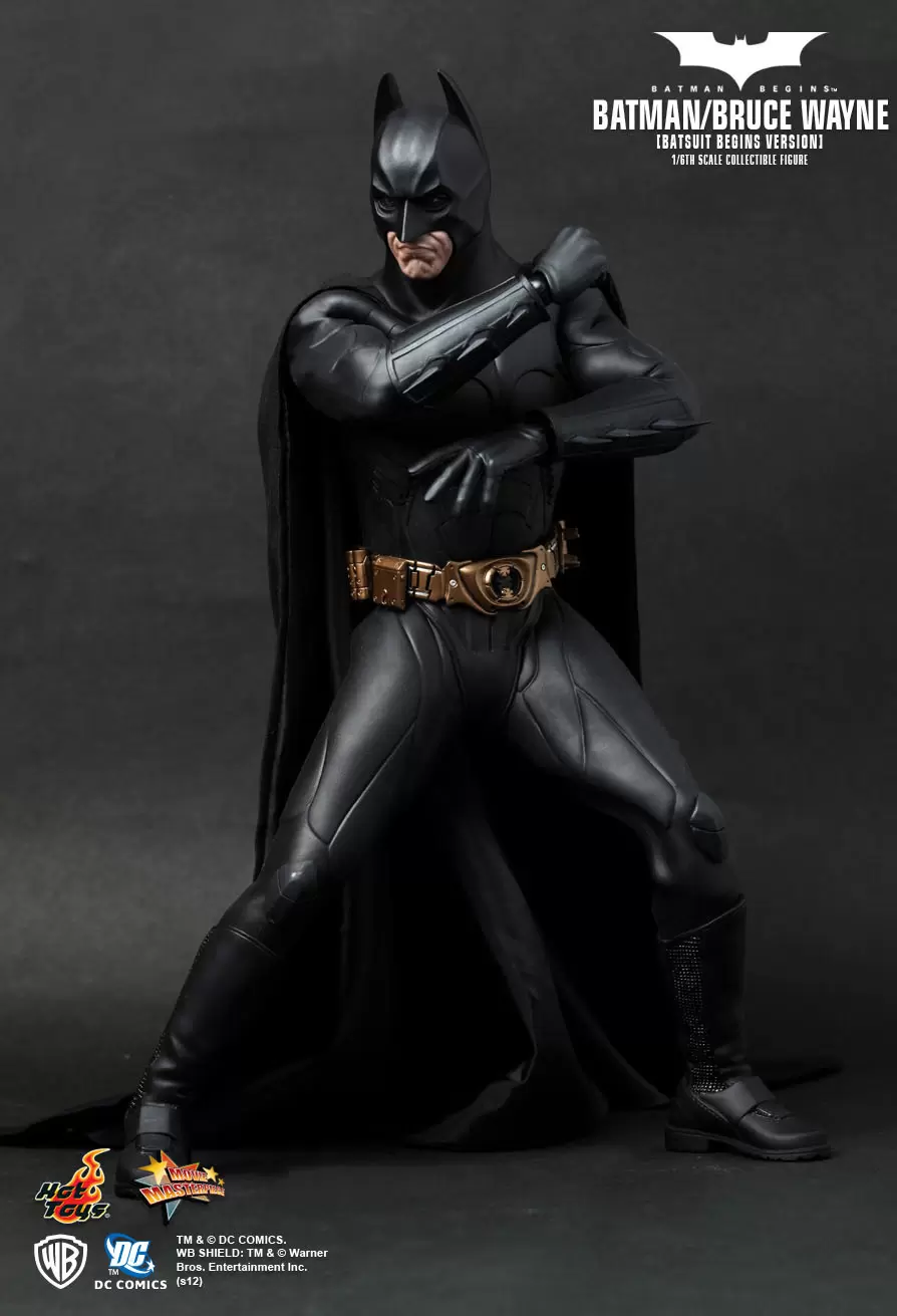 Movie Masterpiece Series - Batman/ Bruce Wayne  (Batsuit Begins Version)