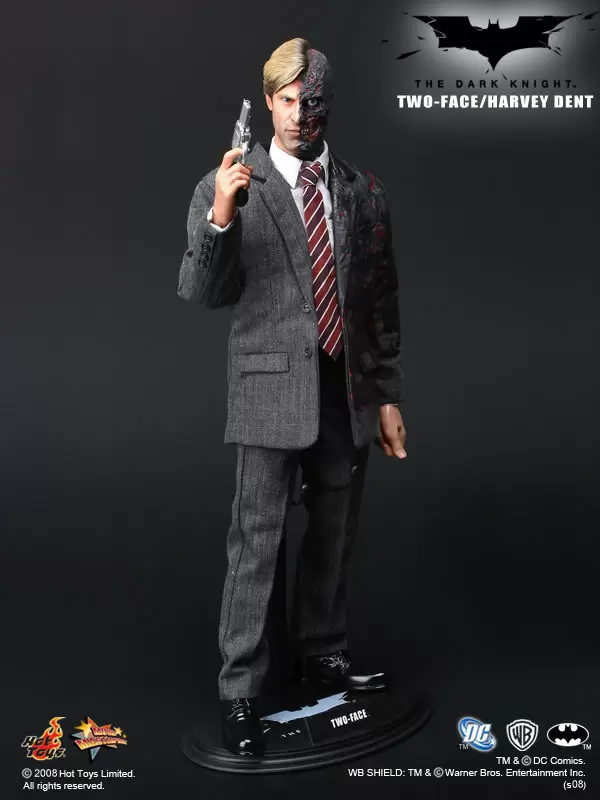 Movie Masterpiece Series - Harvey Dent / Two-Face