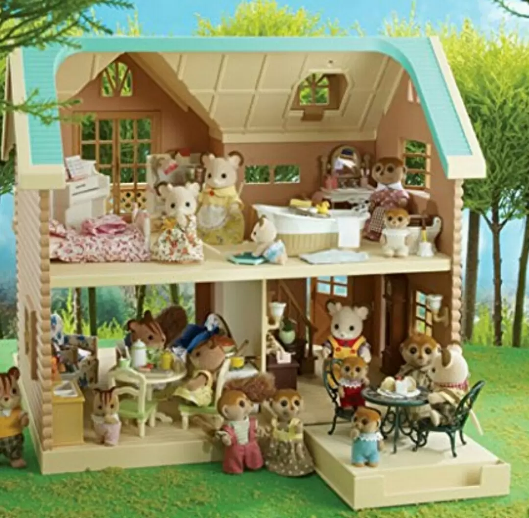 Sylvanian Families (Europe) - Larchwood cottage