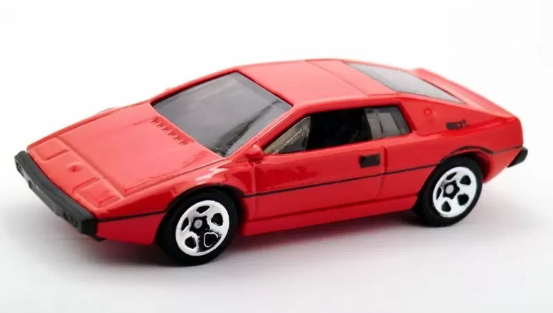 Mainline Hot Wheels - Lotus Esprit S1