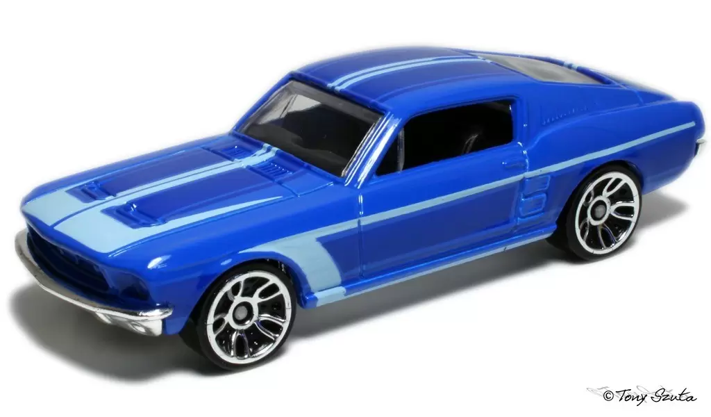Hot Wheels Classiques - 1967 Custom Mustang