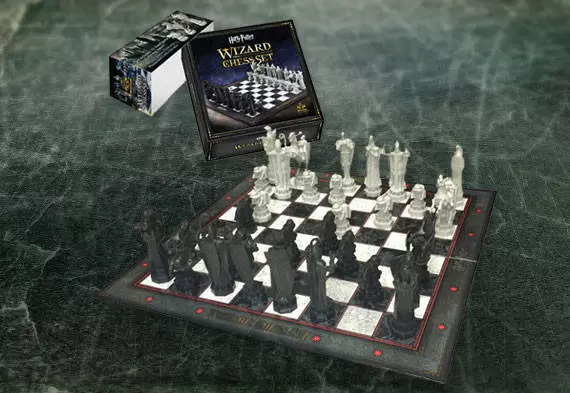 The Noble Collection NN7580 Harry Potter Wizard Chess Set for sale online 