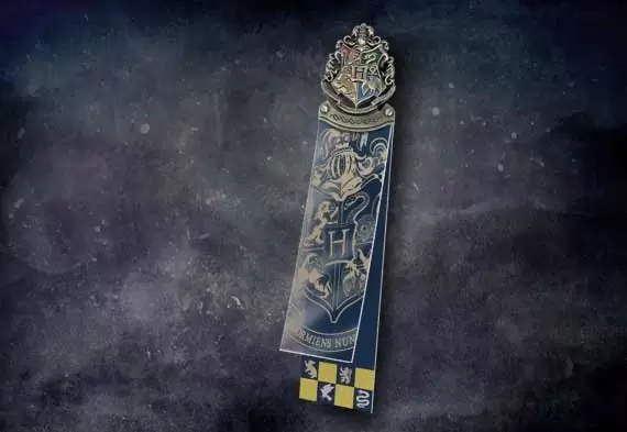 The Noble Collection : Harry Potter - Hogwarts Crest Bookmark