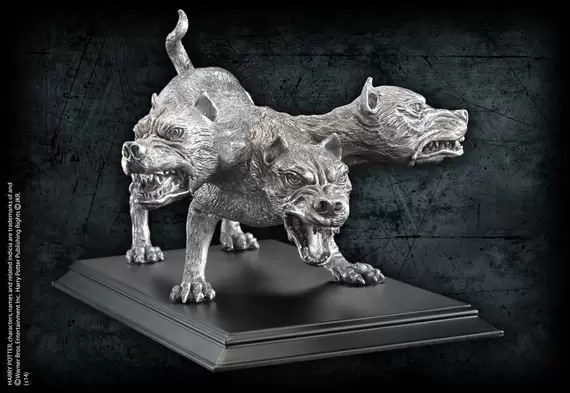 The Noble Collection : Harry Potter - Fluffy Sculpture