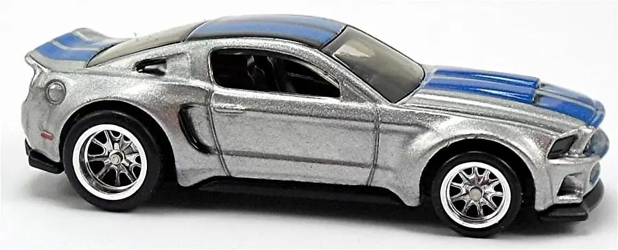 Hot Wheels Classiques - 2014 Custom Mustang - Need for Speed