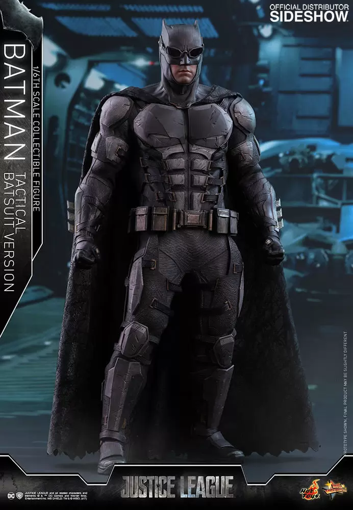Movie Masterpiece Series - Batman Tactical Batsuit Version : Exclusive Edition