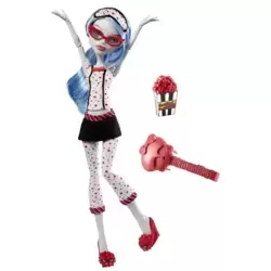 Ghoulia Yelps - Dead Tired