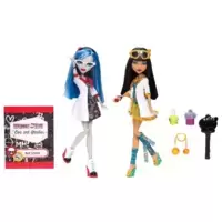 Ghoulia Yelps & Cleo de Nile - Mad Science - Classroom
