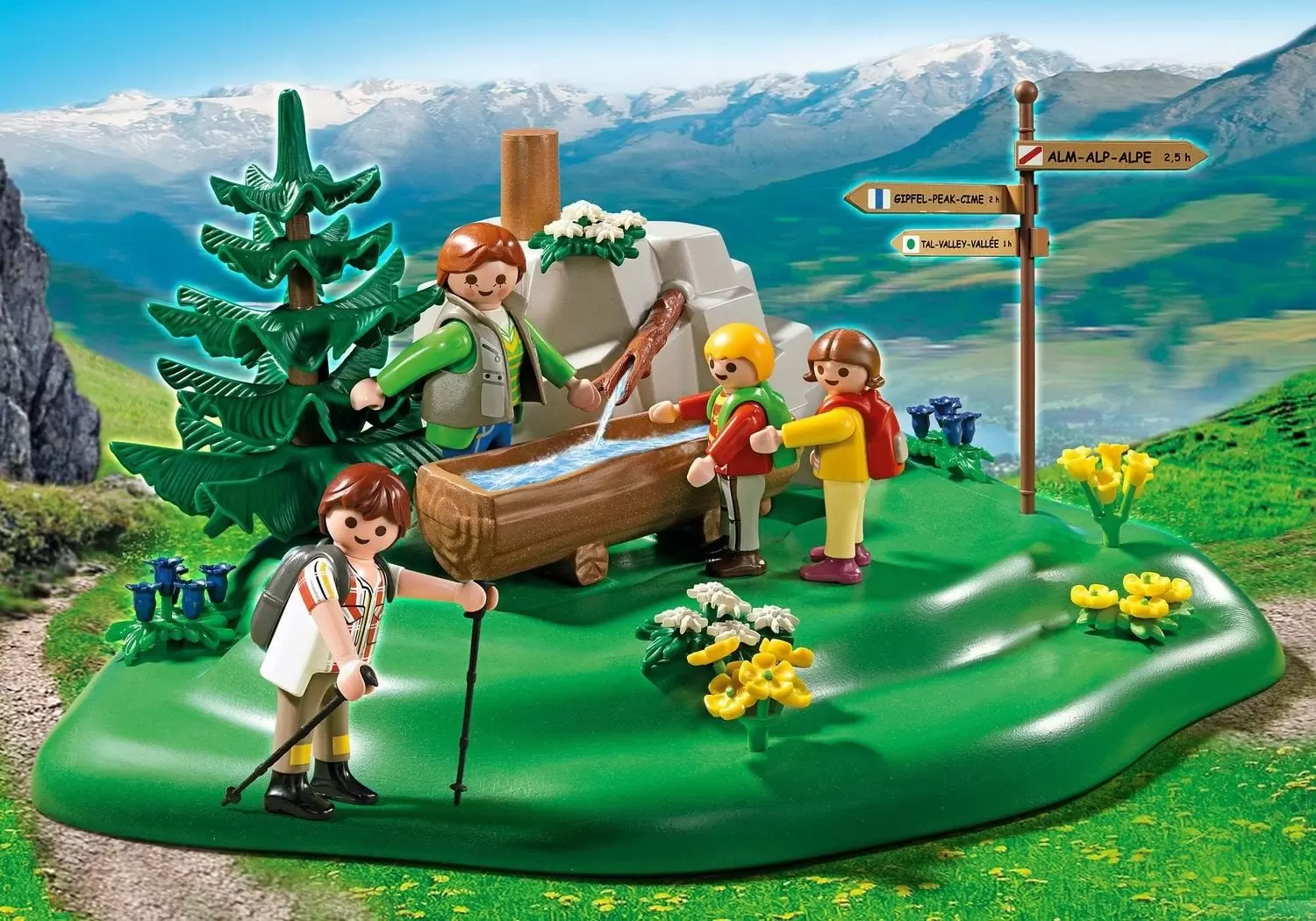 Playmobil Mountain - Backpacker Family at Mountain Spring