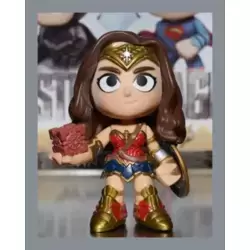 Wonder Woman with Motherbox