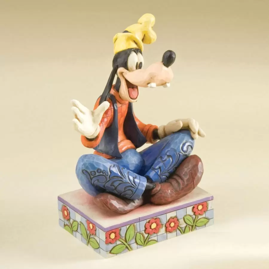 Disney Traditions by Jim Shore - Gawrsh - Goofy Personality Pose