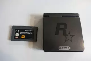 Game Boy Advance SP - Game Boy Advance SP Rockstar Edition