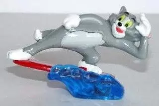 Tom et Jerry à la plage - Tom Surfeur