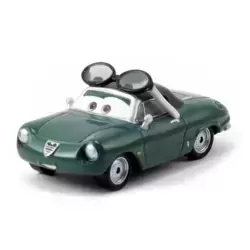Carinne Cavvy