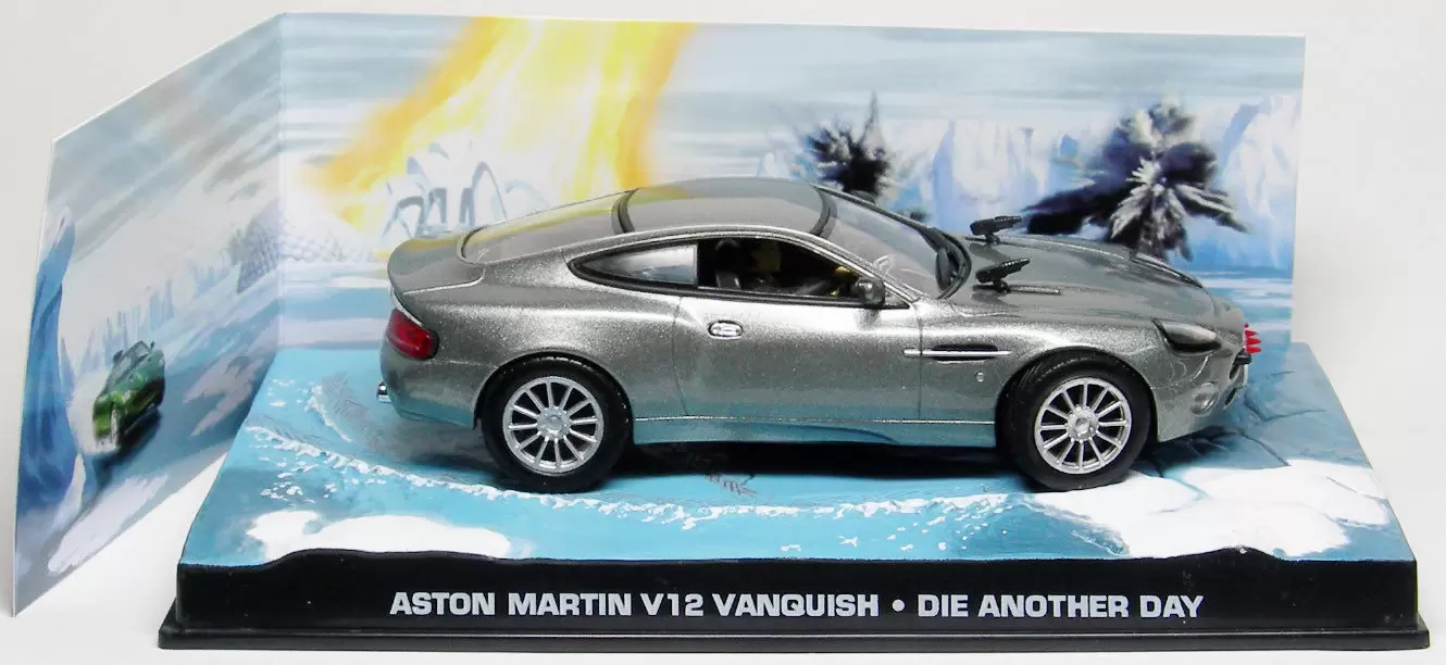 Ex Magazine Aston Martin V12 Vanquish Blister Pack Die-cast model 99415 