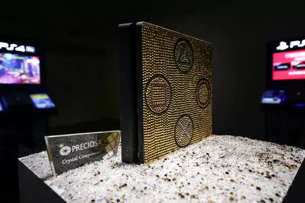 Matériel PS4 - PlayStation 4 Slim - Gold and Crystal