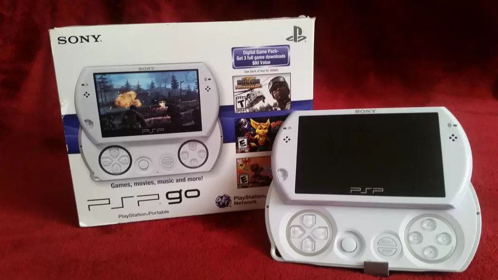 PSP Stuff - PSP Go White