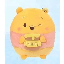 Winnie Blinking Honey Day 2017
