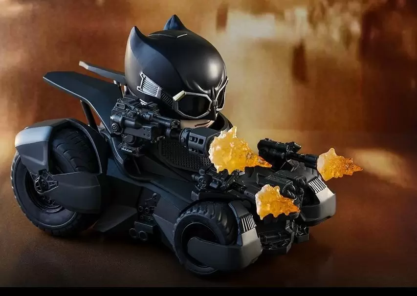 Cosbaby Figures - Batman & Batmobile